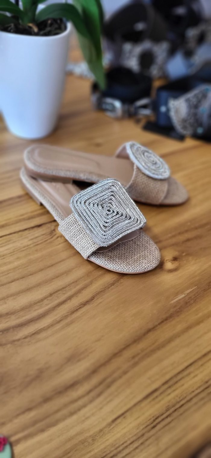 Mules - Image 1